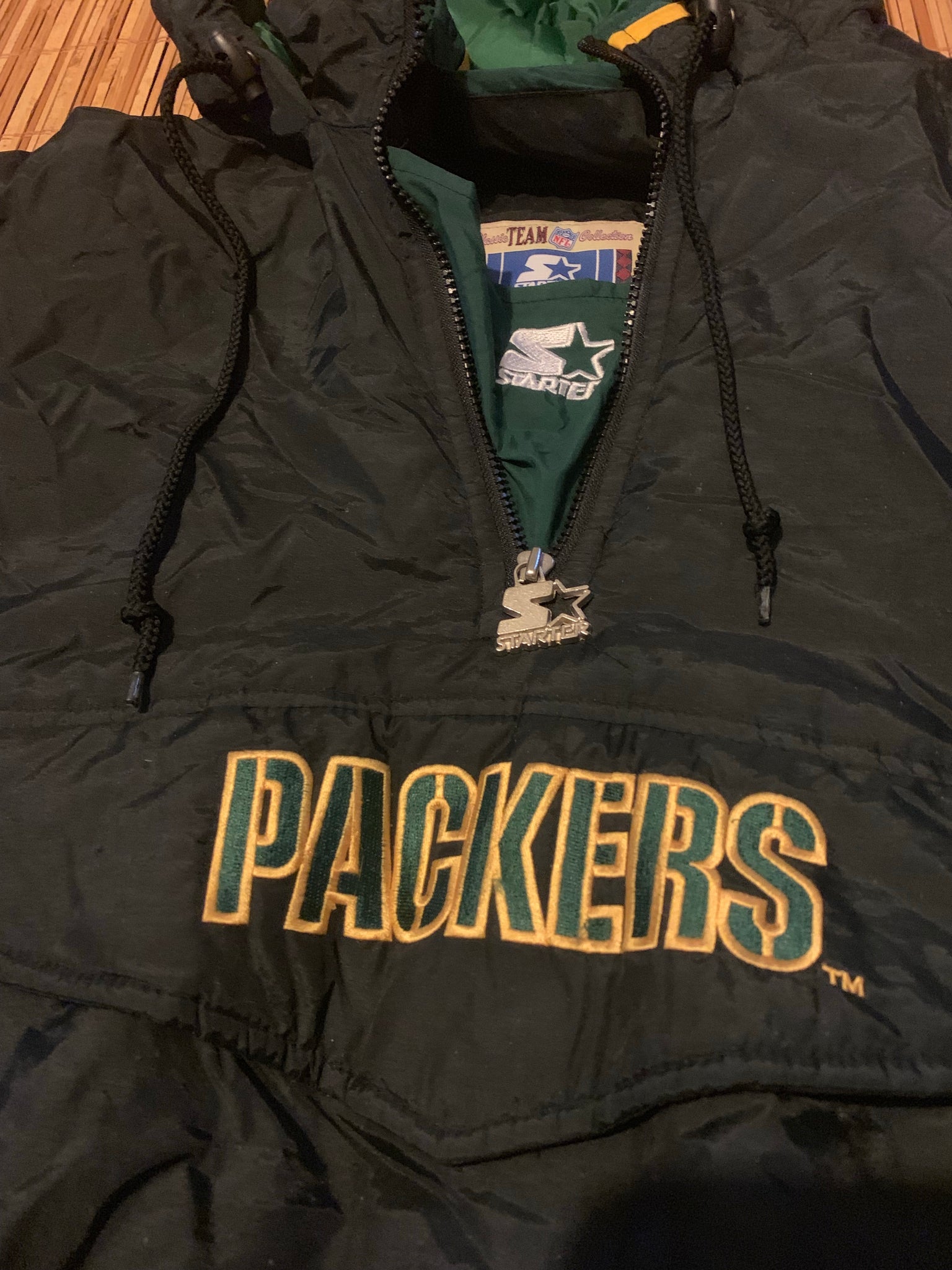 M - Vintage Green Bay Packers Mock Neck Sweater – Twisted Thrift